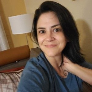 Meet your Posher, Stacy